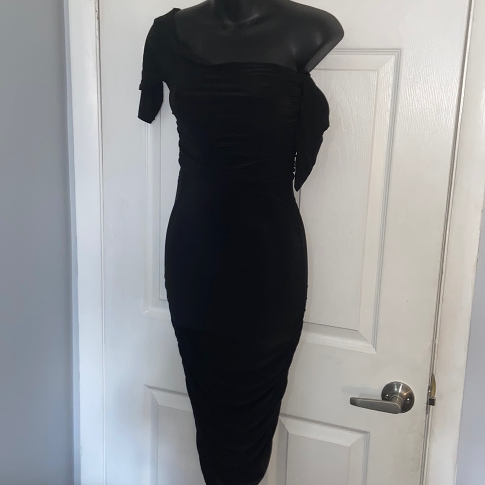 Black Bardot off shoulder ruched midi dress